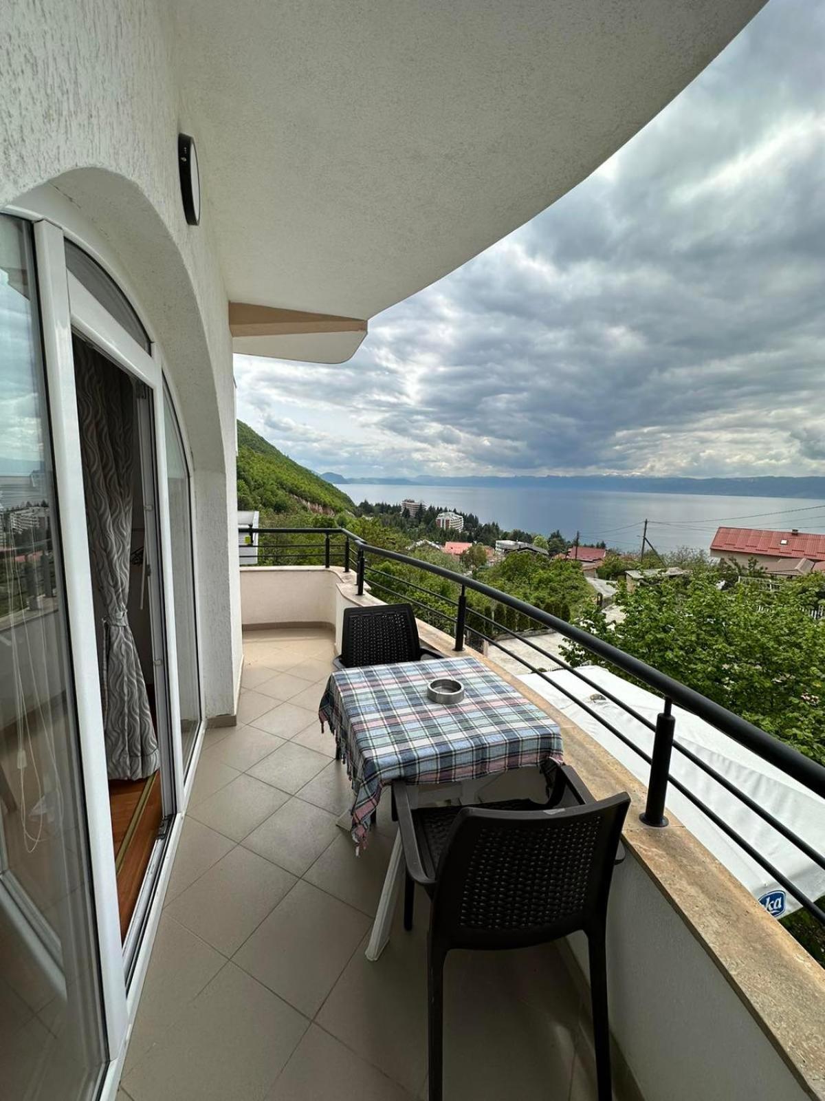 Villa Stefanoski Konjsko Rom bilde